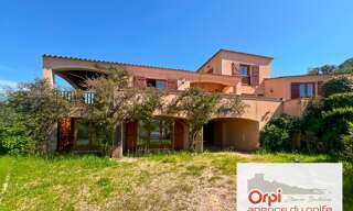 Maison 7 Pièces 210 m² à vendre à Albitreccia (20166)