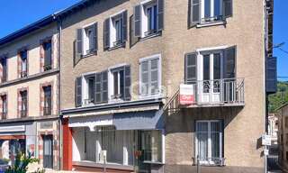 Immeuble  90 m² à vendre à Massiac (15500)