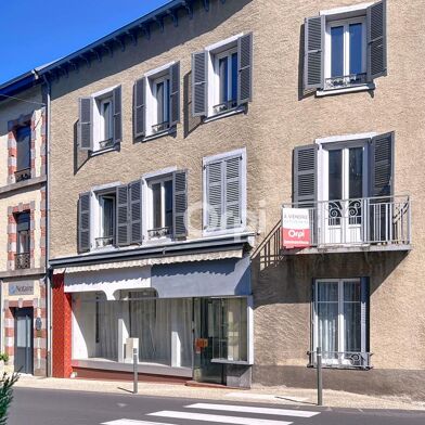 Immeuble  104000 €