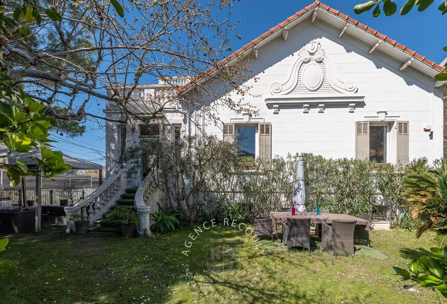 MAISON DE CHARME - PISCINE - POINTE ROUGE/PASTRÉ - 13008 MARSEIL — photo 1