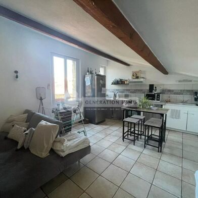 Appartement 3 pièces 700 €
