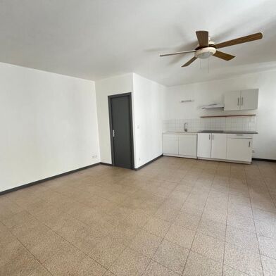 Appartement 2 pièces 610 €