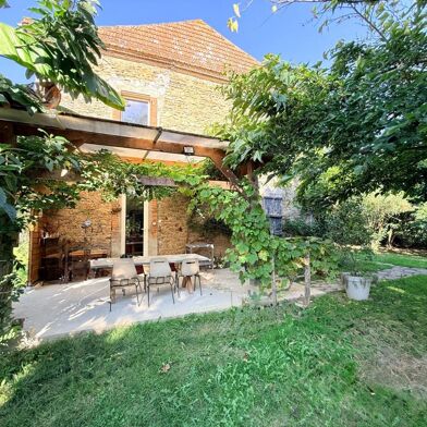 Maison 7 pièces 277000 €