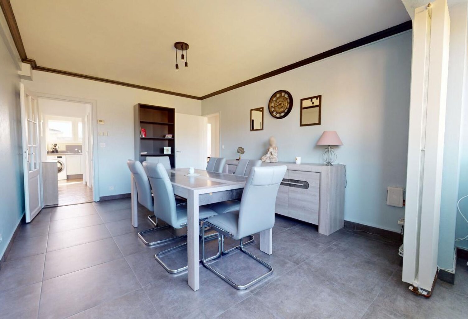 Appartement F5 de 93m² prêt à habiter avec cave, garage et place de parking privative — photo 1