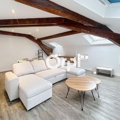 Appartement 3 pièces 990 €