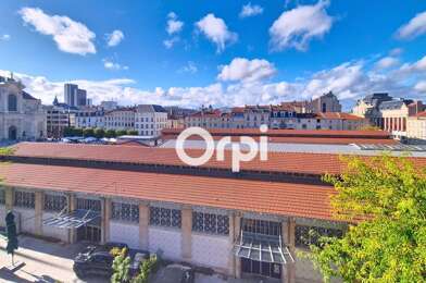 Appartement 3 pièces 880 €