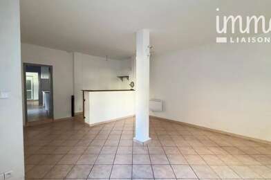 Appartement 3 pièces 85400 €