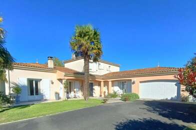 Maison 5 pièces 599000 €