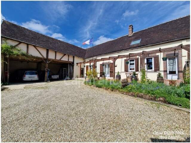 A vendre maison de campagne, 4 chambres, terrain 3500 M2, Véranda chauffée ARCES DILO (89) — photo du bien