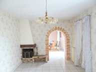 Dpt Allier (03), à vendre CHAMBLET maison 6 pièces , grenier aménageable , garage , cave ,sur 3090 m2 de terrain clos — photo 4