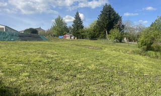 Terrain  1500 m² à vendre à Cusset (03300)