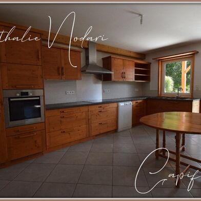 Maison 11 pièces 761000 €