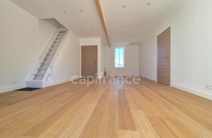 Appartement à vendre 3 pièces SAINT PALAIS SUR MER (17) - Terrasse — photo 5