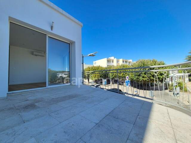 Appartement à vendre 3 pièces SAINT PALAIS SUR MER (17) - Terrasse — photo du bien