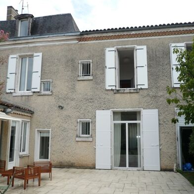 Maison 10 pièces 353100 €