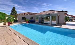 Maison 7 Pièces 193 m² à vendre à Roche (38090)