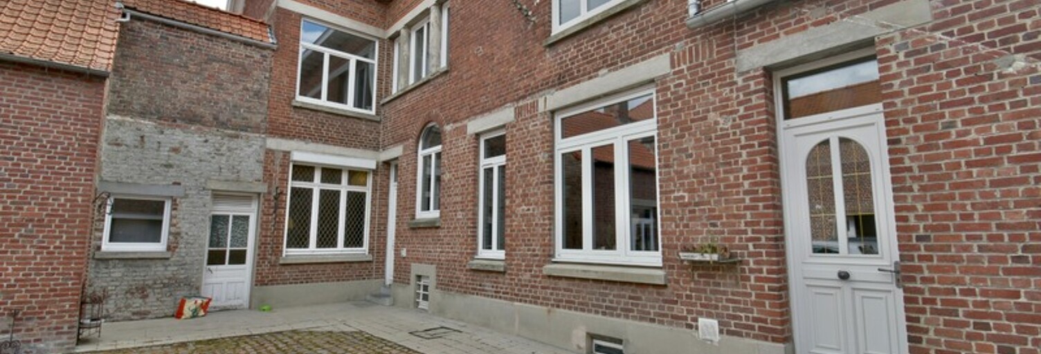 Maison 8 Pièces 205 m² à vendre à Mérignies (59710)