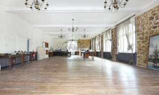 Maison 41 Pièces 1260 m² à vendre à Plougasnou (29630)