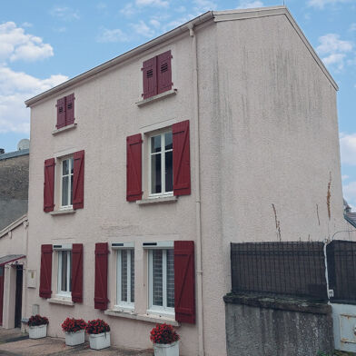 Maison 6 pièces 90000 €