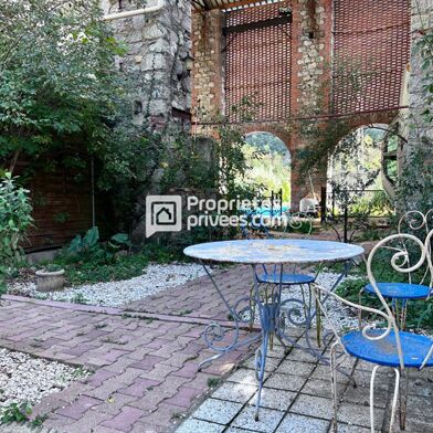 Maison 7 pièces 259000 €