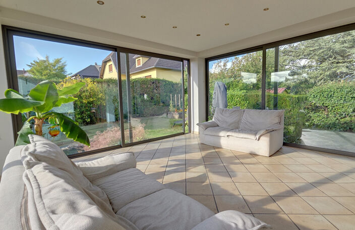 Maison familiale avec avec grand sous-sol, double-garage et — photo 3
