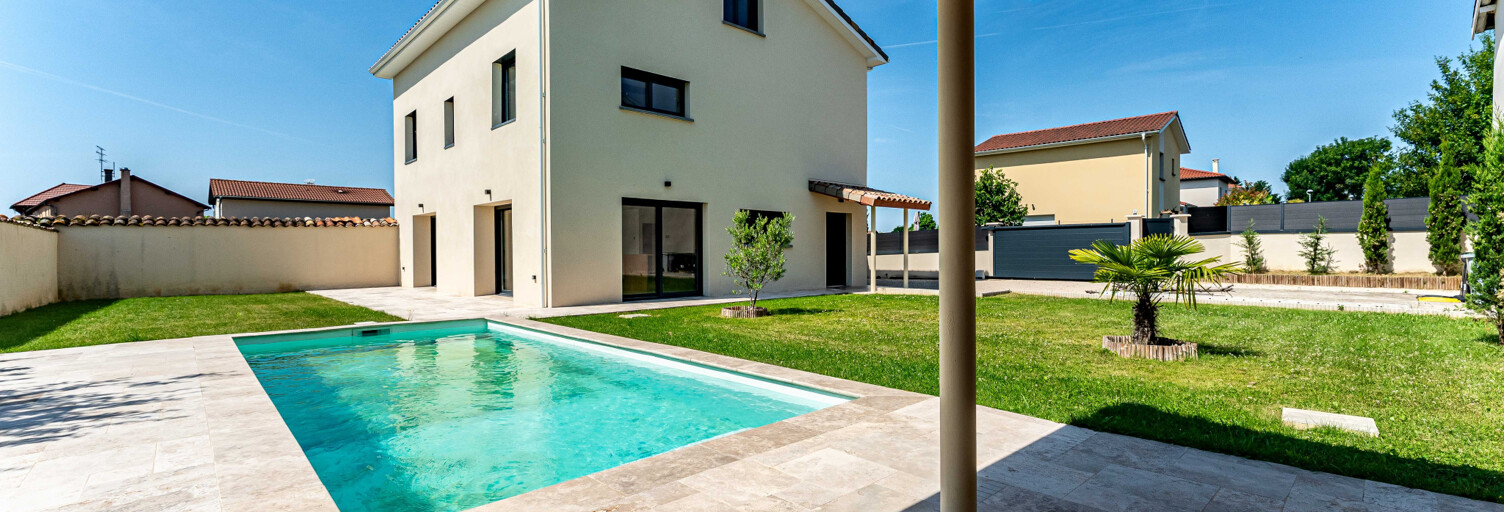 Maison 6 Pièces 240 m² à vendre à Tramoyes (01390)