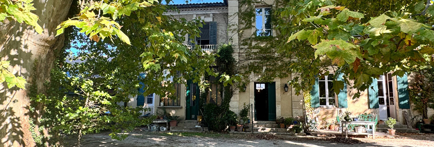 Maison 9 Pièces 325 m² à vendre à Le Thor (84250)