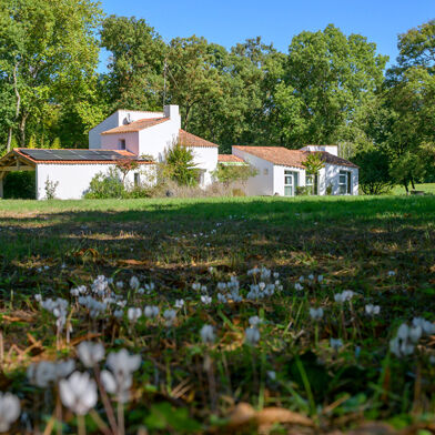 Maison 8 pièces 2100000 €