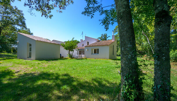 Villa / Maison 8 pièces  à vendre Marsilly 17137