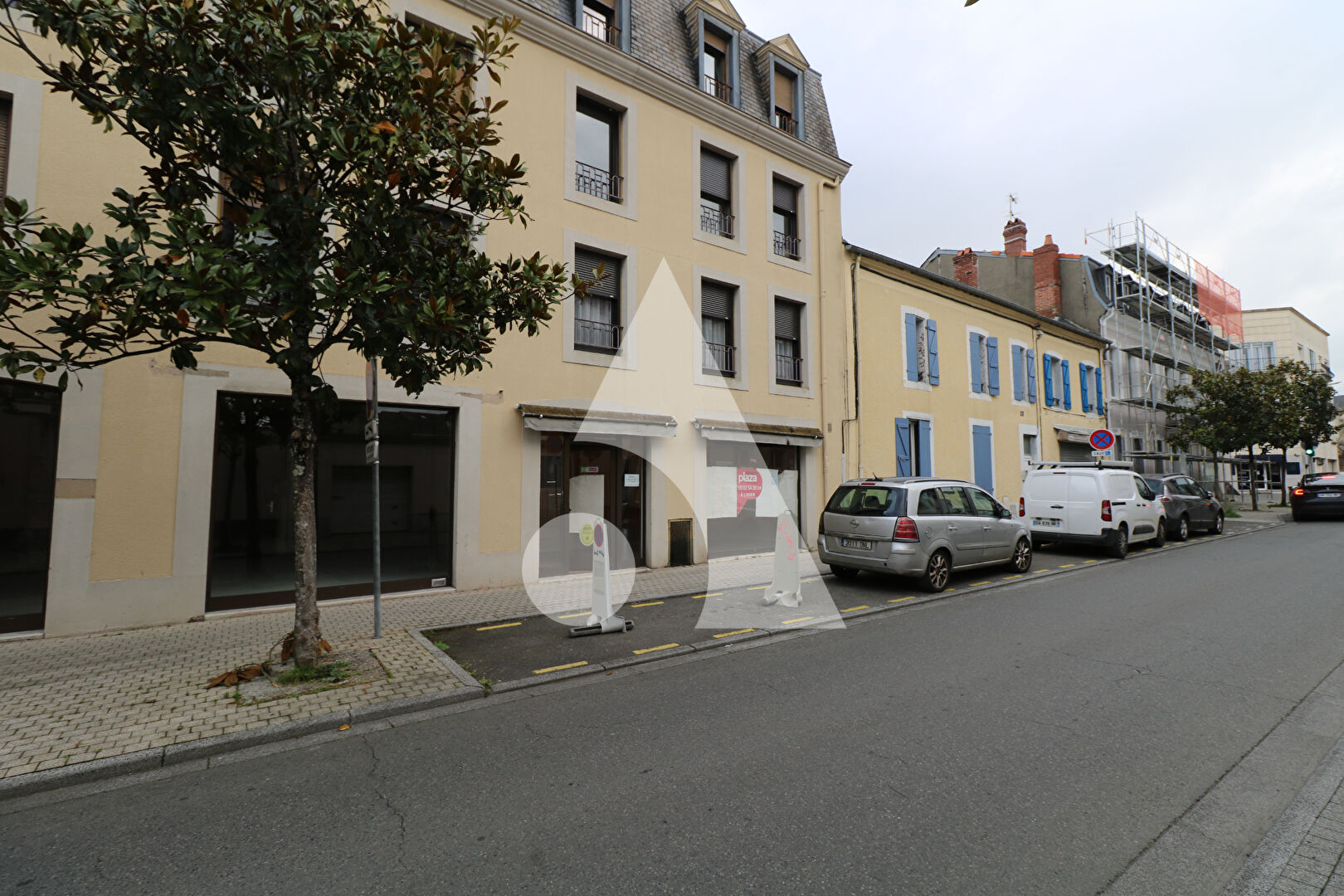 Local commercial  T3 à vendre Tarbes 65000