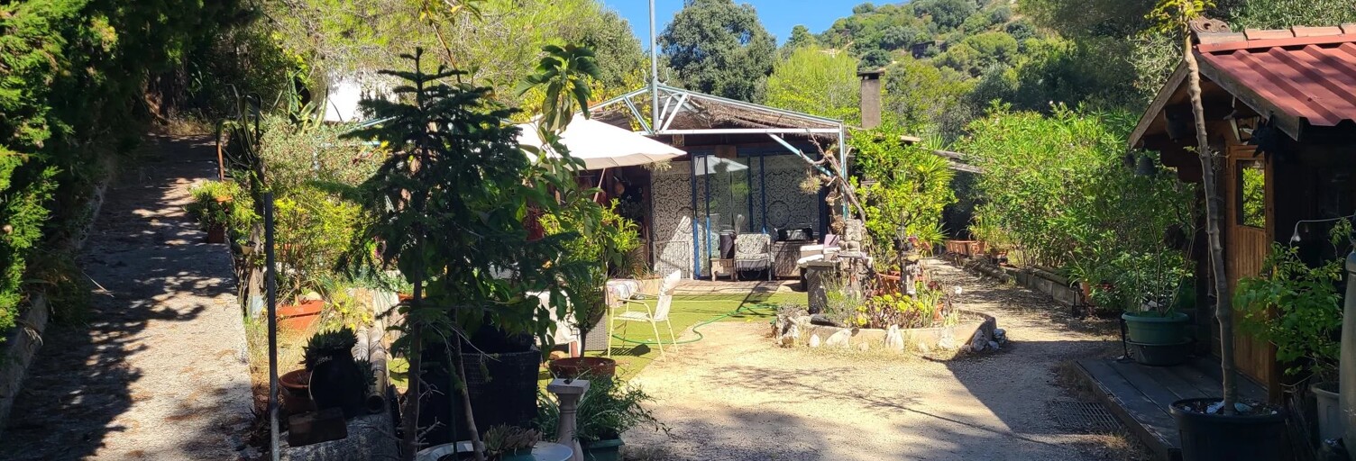 Terrain  2600 m² à vendre à Nice (06000)