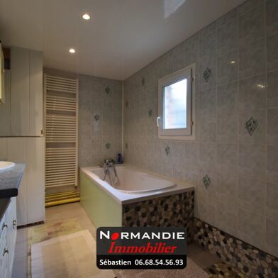 Maison 6 pièces 220000 €