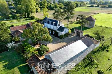 Maison 8 pièces 399000 €