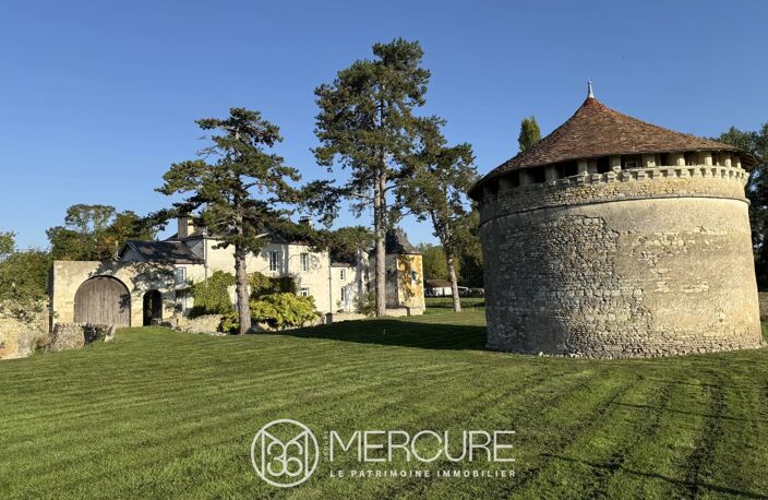 ANCIENNE PLACE FORTE XVIIe IMH sur 1,2 Ha — photo 3