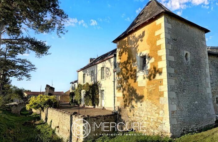 ANCIENNE PLACE FORTE XVIIe IMH sur 1,2 Ha — photo 4