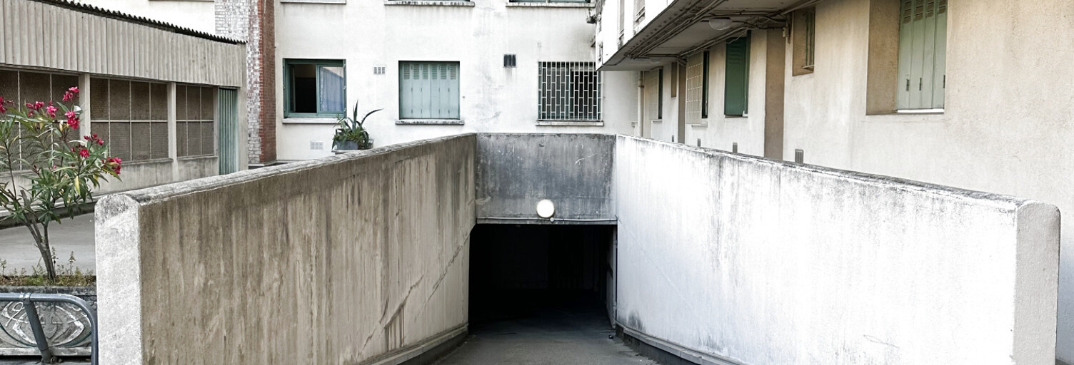 Garage  16 m² à louer à Toulouse (31400)