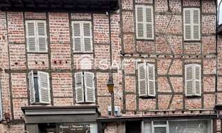 Immeuble  165 m² à vendre à Bâgé-le-Châtel (01380)