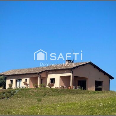 Maison 4 pièces 545000 €