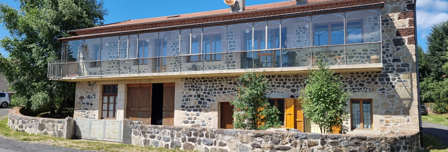 Maison 7 Pièces 140 m² à vendre à Coucouron (07470)