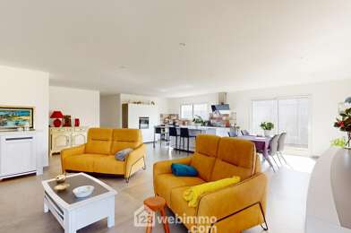 Maison 5 pièces 468700 €