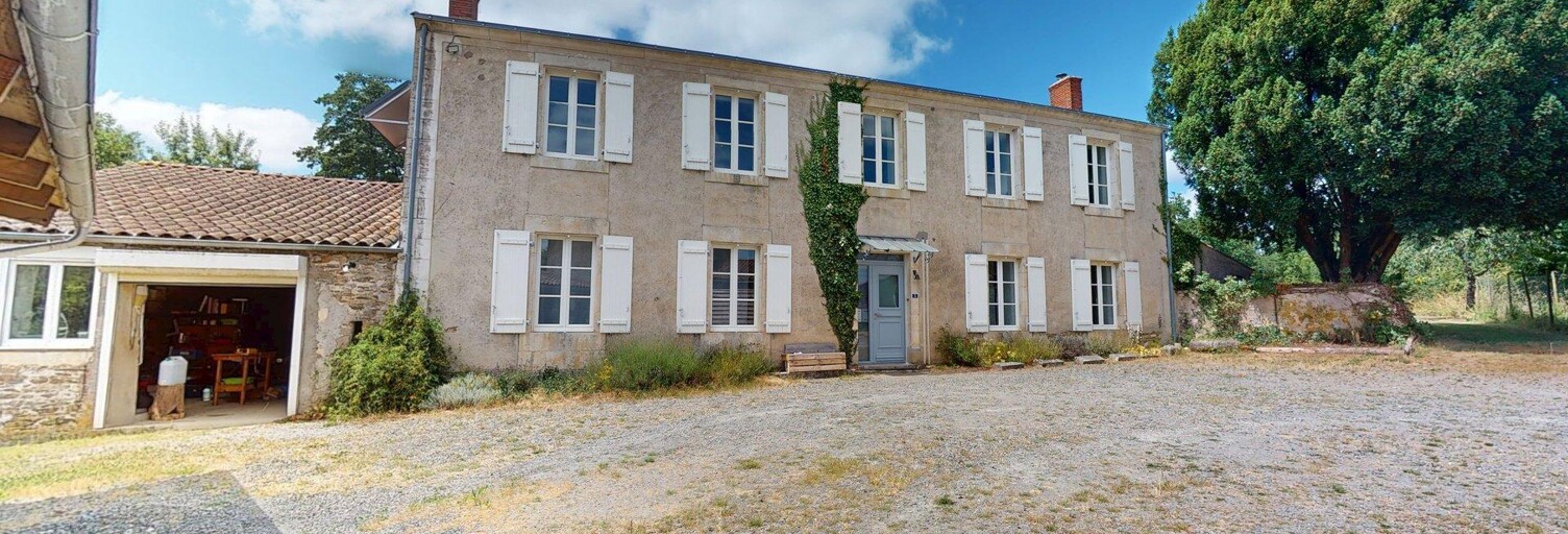 Maison 11 Pièces 286 m² à vendre à Rosnay (85320)