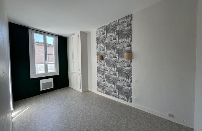 Location appartement 2 pièces 35 m² à Agen (47000) — photo 2