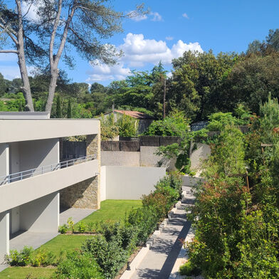 Appartement 4 pièces 420000 €