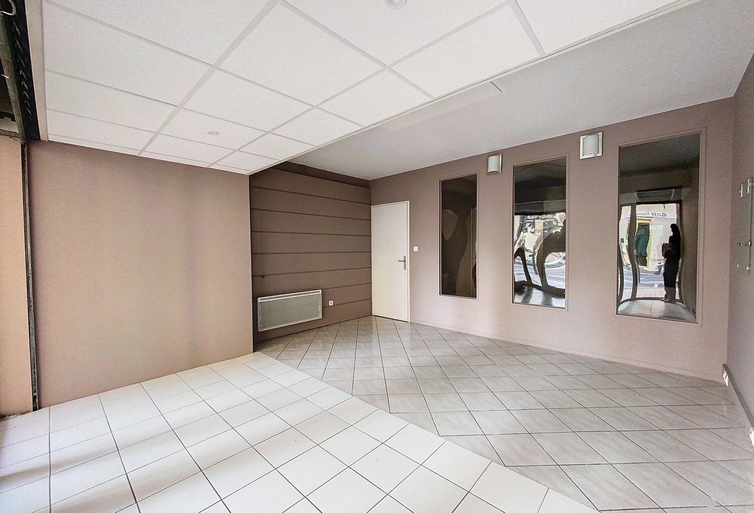 LOCATION BUREAUX • PERPIGNAN — photo 1