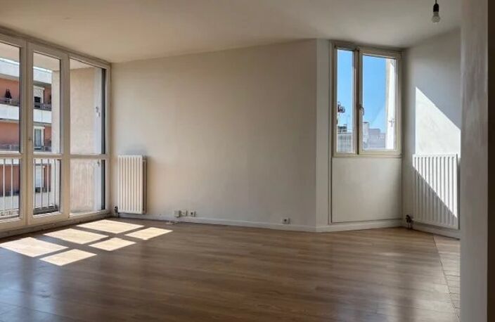 Sartrouville - Grand appartement familial – 5 pièces lumineux avec rangements. — photo 3