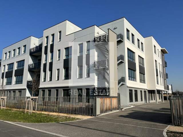 BUREAUX à LOUER — photo du bien