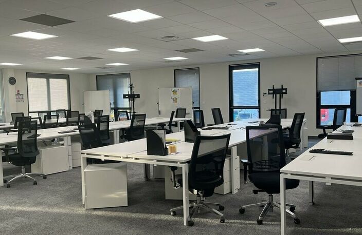 BUREAUX à LOUER — photo 3