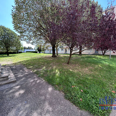 Appartement 4 pièces 169000 €