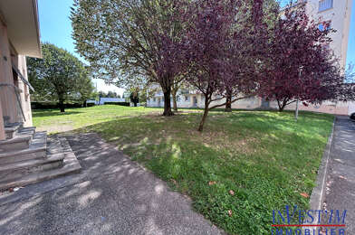 Appartement 4 pièces 170900 €