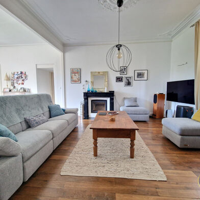 Maison 11 pièces 513000 €